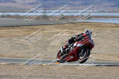 media/Feb-07-2025-CVMA Friday Practice (Fri) [[7034960ba2]]/2-Racer 2/Session 3 (Turn 8)/